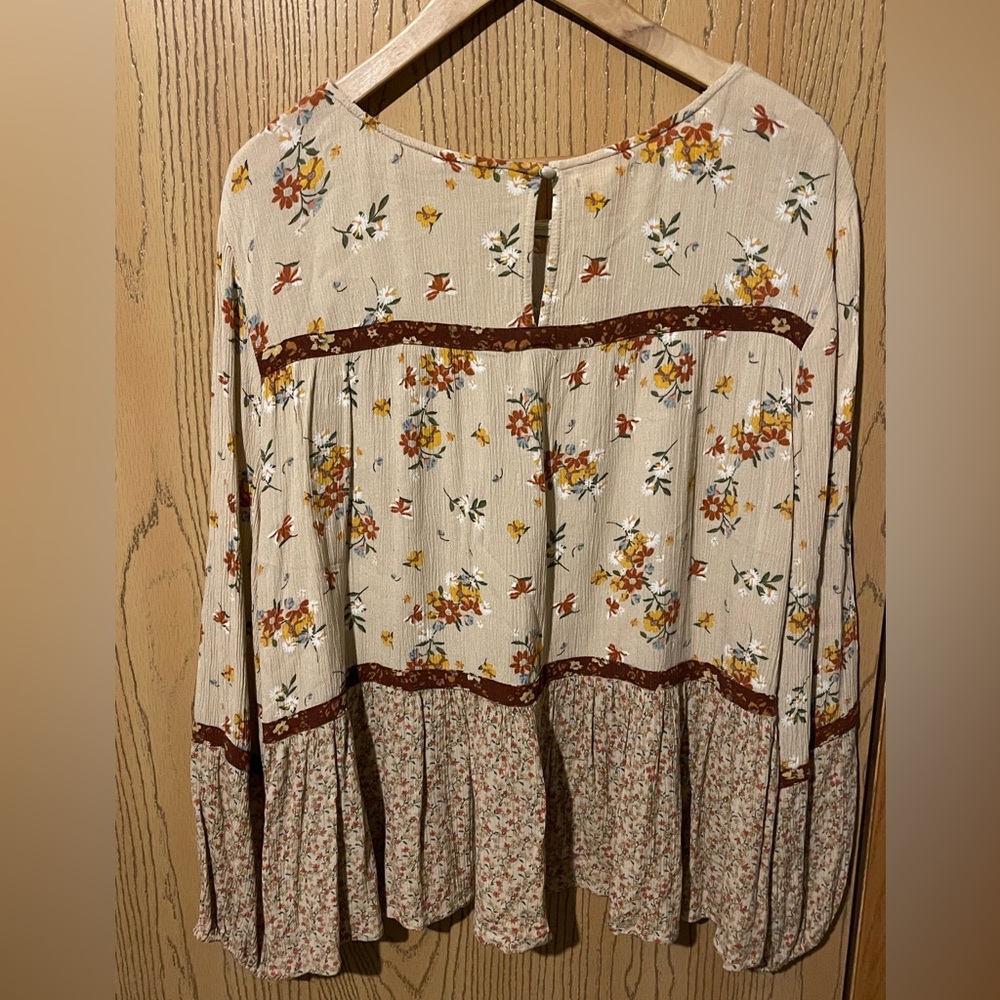 Maurices Floral Cream and Brown Blouse